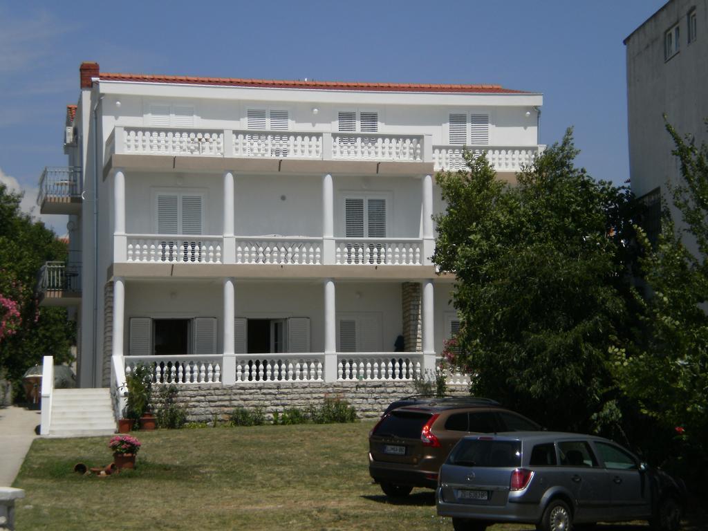 וודיצה Apartment And Rooms Villa Kolonada מראה חיצוני תמונה